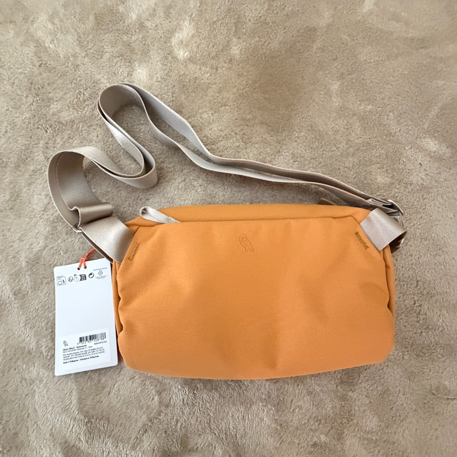 Bellroy Classic Sling 3l Crossbody Sling Bag Butterscotch Ochre Expandable Nwt — image 4 of 7